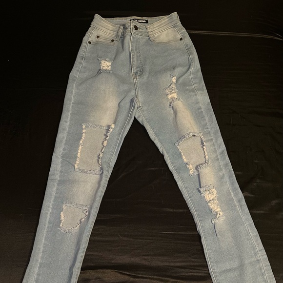 Fashion Nova Jeans - Picture 2 of 8